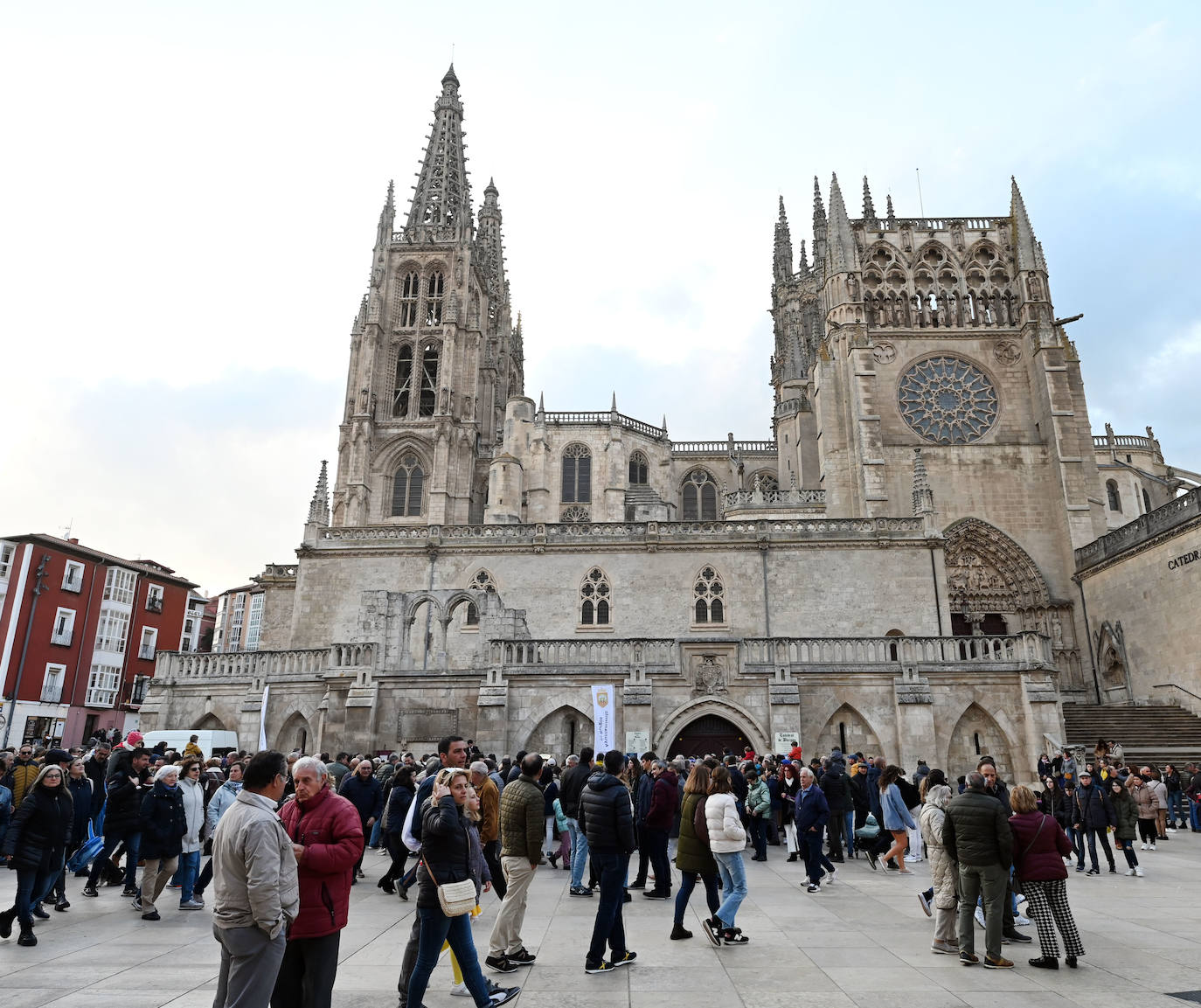 La Noche Blanca llena las calles de Burgos de cultura BURGOSconecta